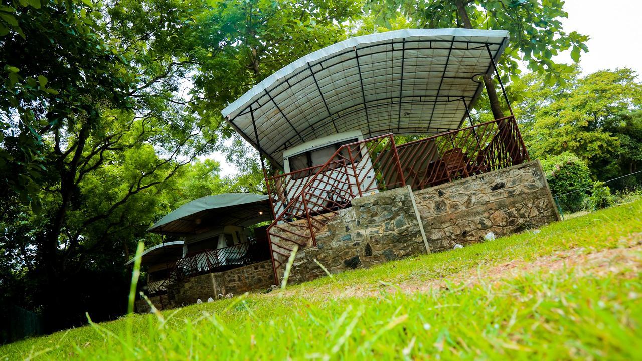 Malwathu Oya Caravan Park Bed & Breakfast Anuradhapura Luaran gambar