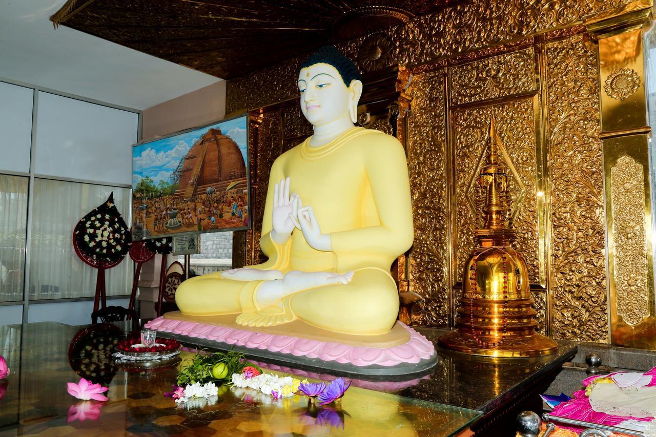 Malwathu Oya Caravan Park Bed & Breakfast Anuradhapura Luaran gambar